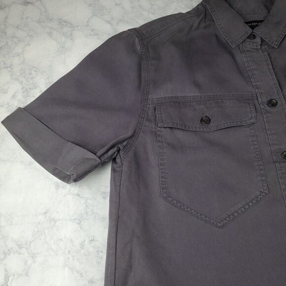 Banana Republic Oversized S Gray utility Button up Shirt Cuffed Short sleeves - Picture 4 of 5